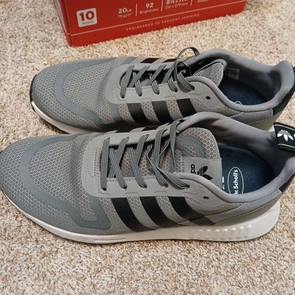 Adidas  Mens MULTI X J SIZE 9 1/2 GREY/BLACK EUC - Picture 6 of 7